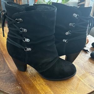 Clarks slouchy ankle boots